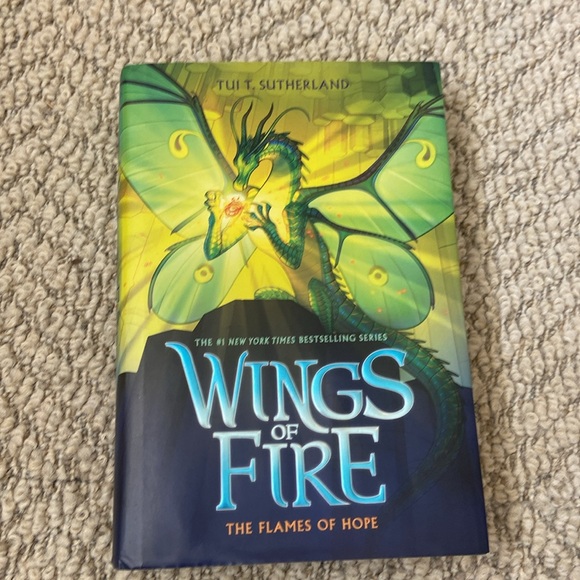 INCOMPLETE Wings Of Fire Series By Tui T. Sutherland Used - Picture 10 of 11